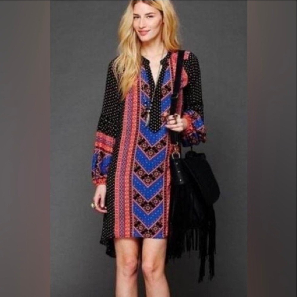 Free People Boho Geometric Print V-Neck Shift Dress Blue‎ Coral Black Large